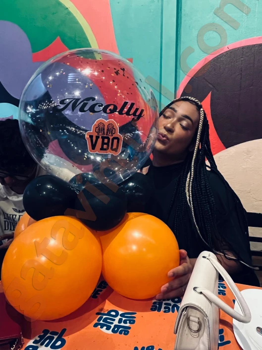 Nicolly iconic