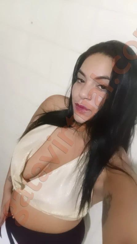Acompanhante Taty
