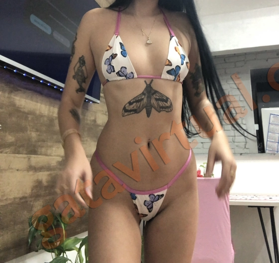 Ágatha Casteline