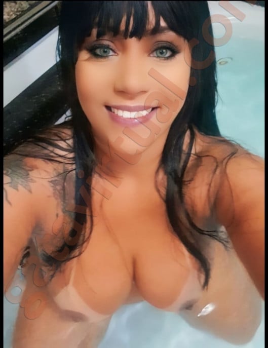 Pamela Ferrary