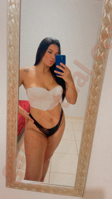 Anúncio de Bruna Mendes